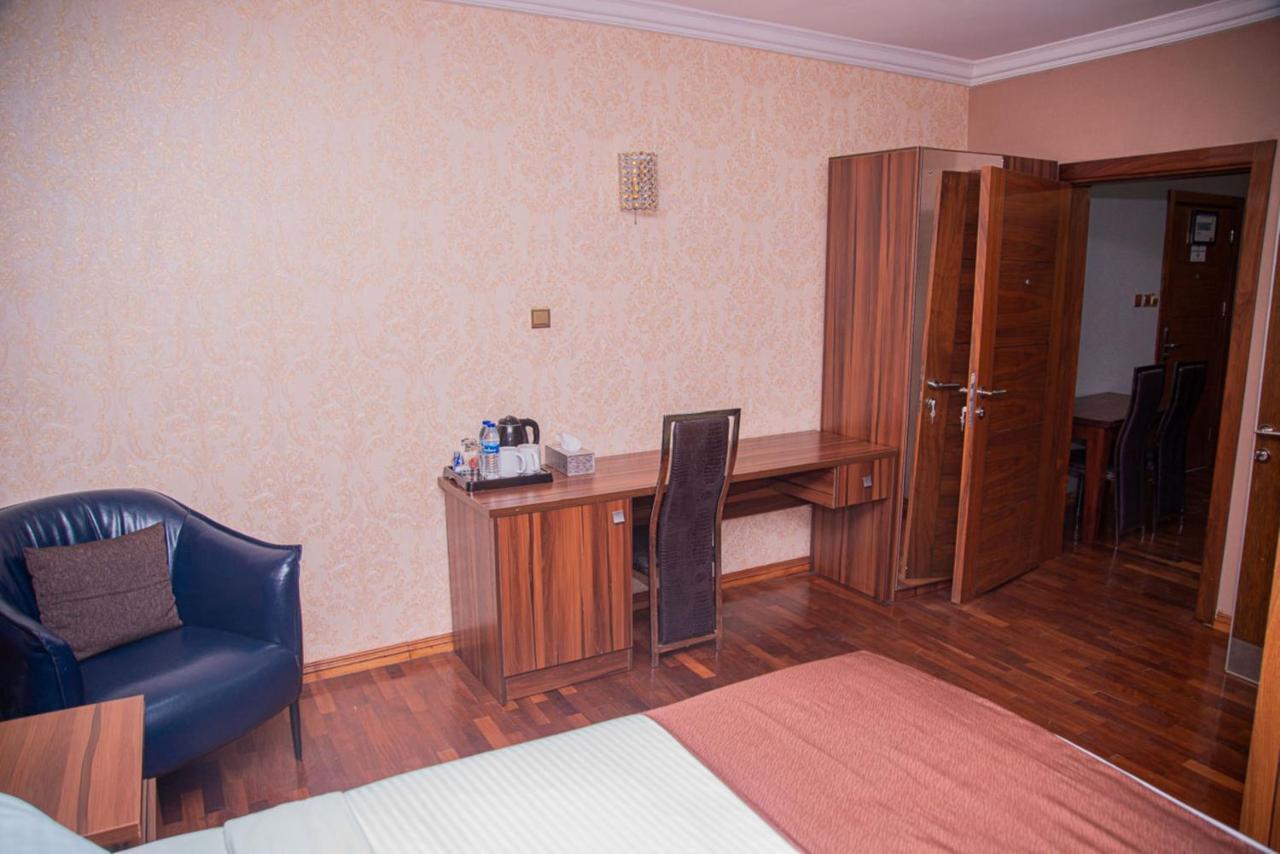 Mahogany Hotel And Suites Ibadan Zewnętrze zdjęcie